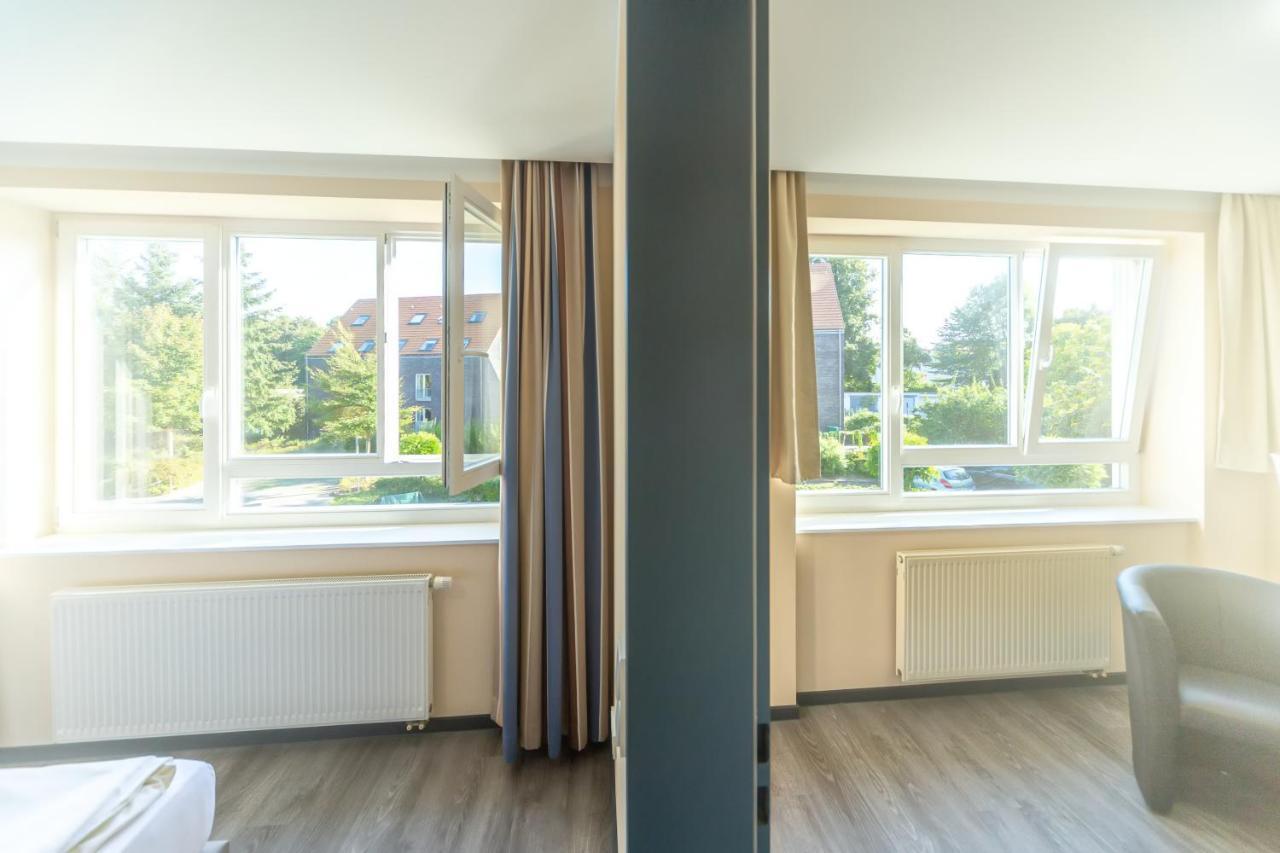 Hotel Ruegenblick Stralsund Exterior photo