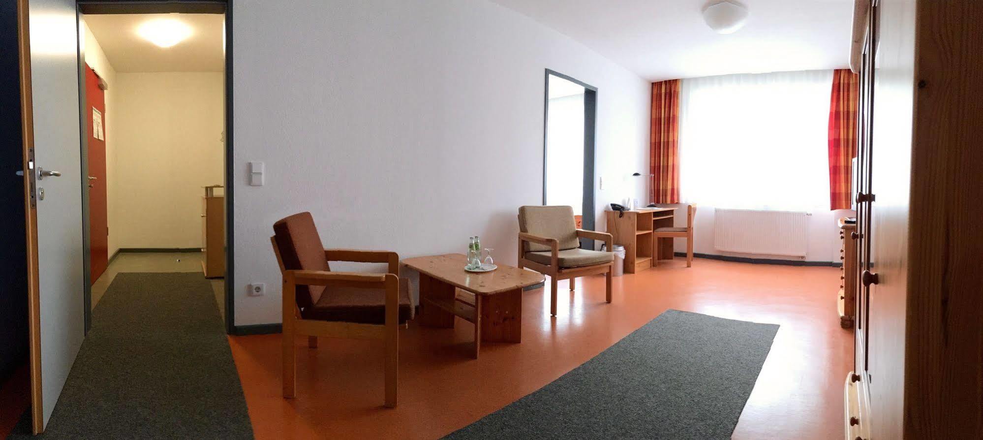 Hotel Ruegenblick Stralsund Exterior photo