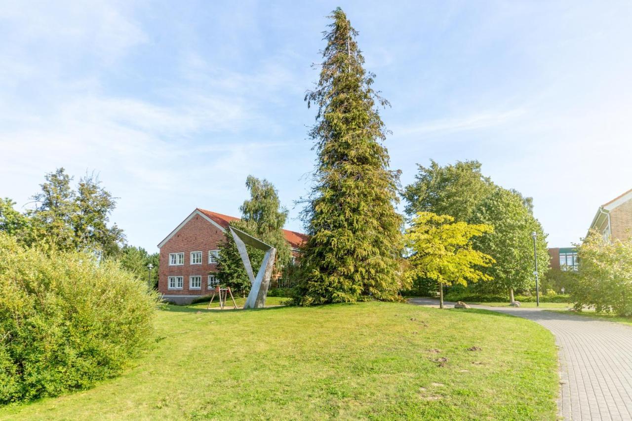 Hotel Ruegenblick Stralsund Exterior photo